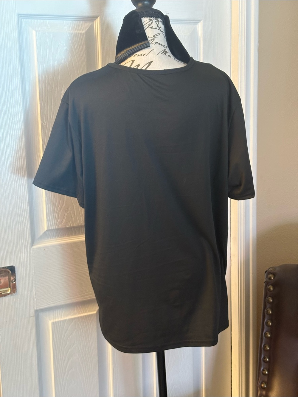 Women’s Polyester Black Crew Neck T-Shirt